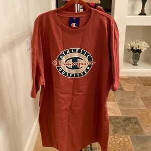 Champion tshirt - rust color - size 3XLT.